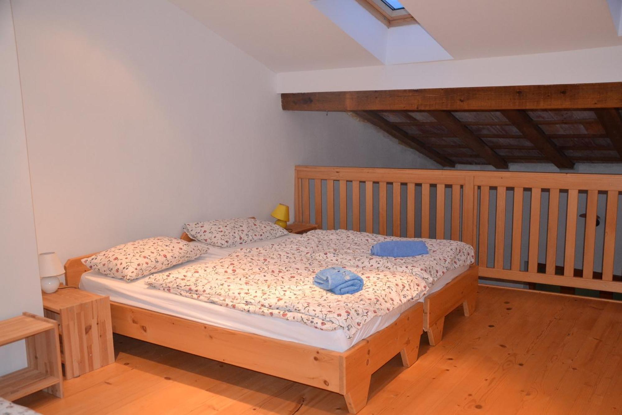 Holiday Farmhouse Skvor Robidisce Quarto foto